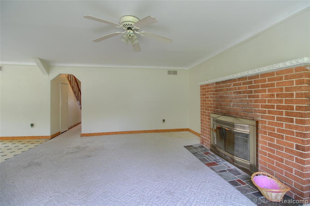 30977 West Road, New Boston, MI 48164 — Photo 7