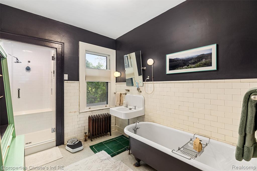 36 Longfellow Street, Detroit, MI 48202 — Photo 49