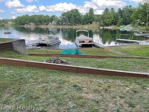 221 Bluegill Lake Road, Harrison, MI 48625 — Photo 9