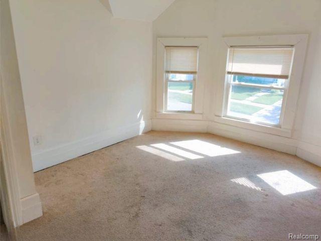 5469 Seneca Street, Detroit, MI 48213 — Photo 18