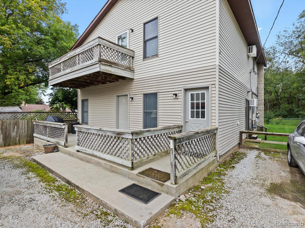 8621 LAKESHORE Road, Lexington, MI 48450 — front exterior