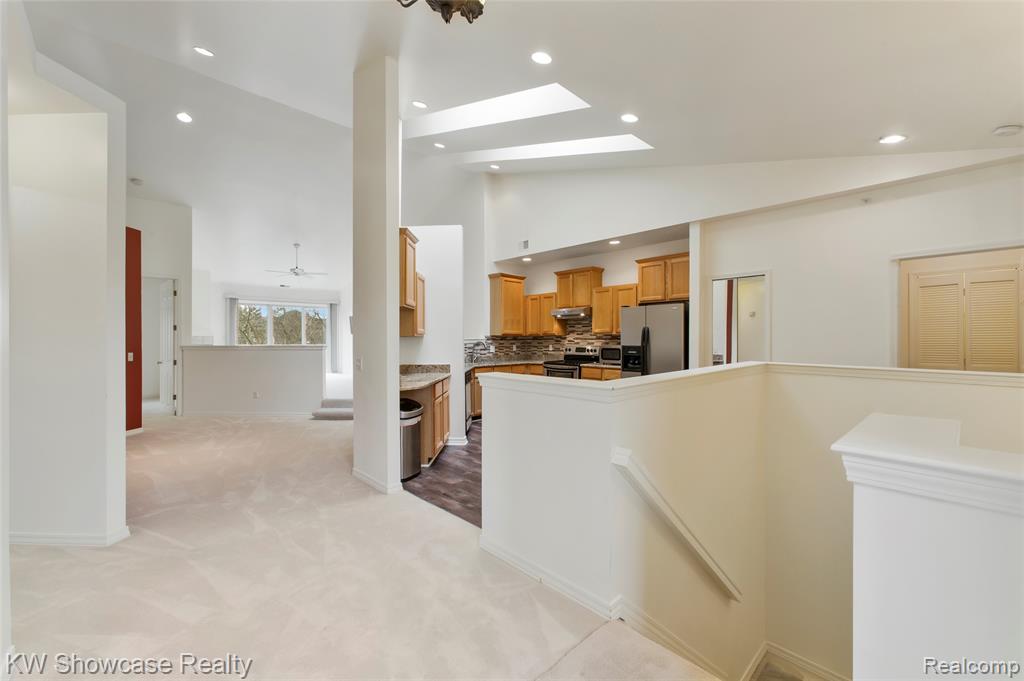 7151 Copper Creek Circle, Canton, MI 48187 — Photo 8