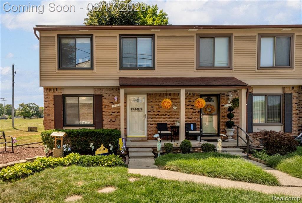 16894 Kingsbrooke Drive, Clinton Twp, MI 48038