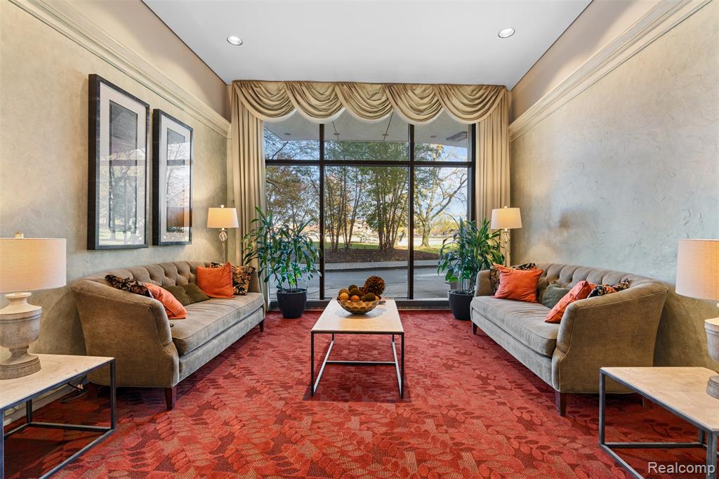 5000 Town Center Center, 306, Southfield, MI 48075 — Photo 16