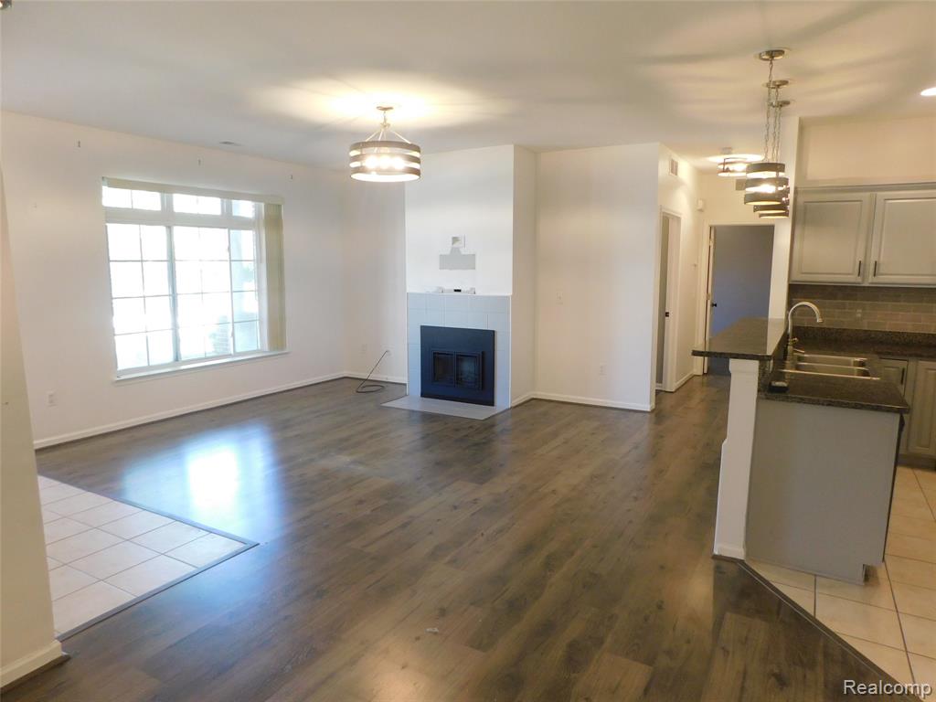 5555 Acorn Lane, Sterling Heights, MI 48314 — Photo 8