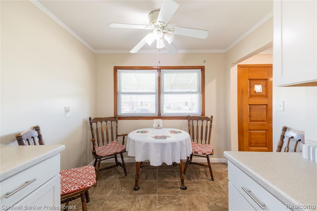 8915 Wormer Avenue, Redford, MI 48239 — Photo 7