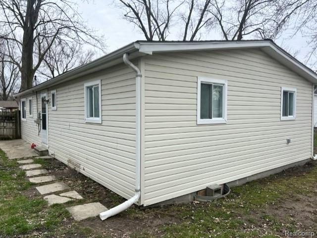 4024 Wenonah Lane, Waterford, MI 48328 — Photo 32