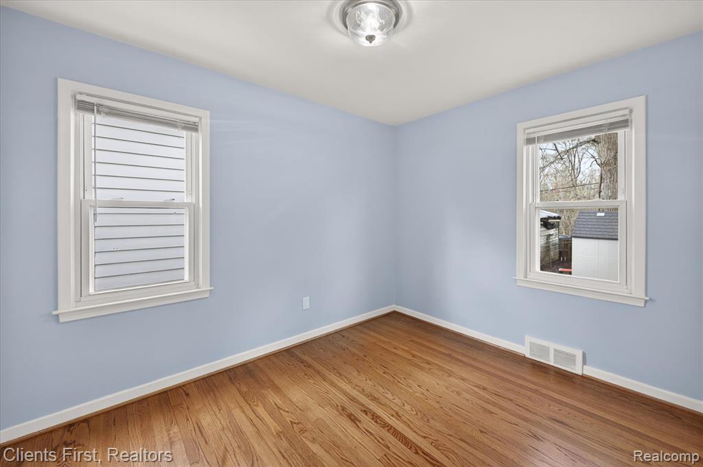 18441 Poinciana, Redford, MI 48240 — Photo 17