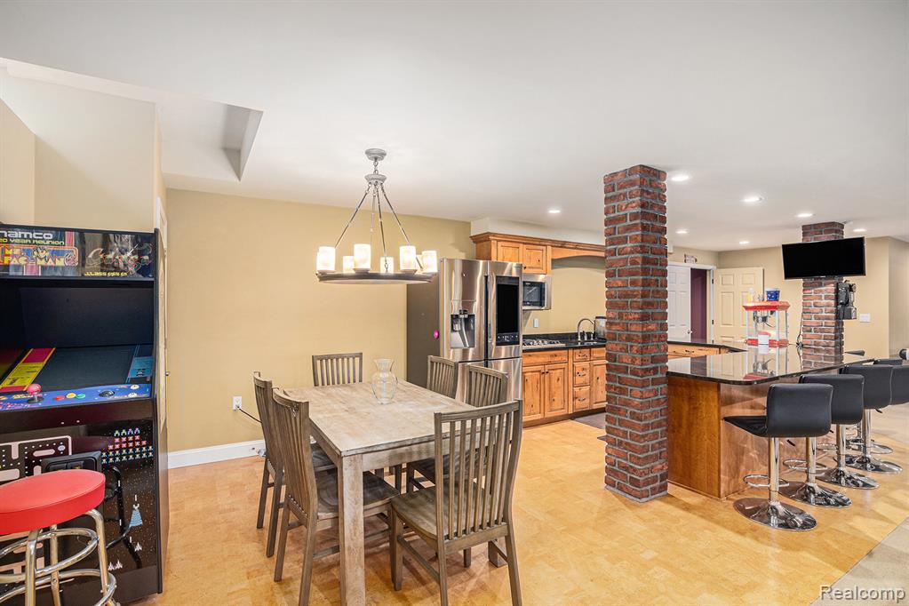 846 Majestic, Rochester, MI 48306 — Photo 35