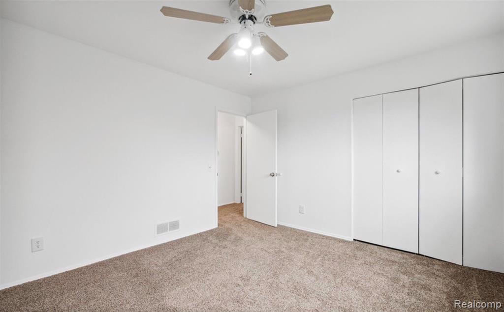641 E Fox Hills Drive, Bloomfield Hills, MI 48304 — Photo 18