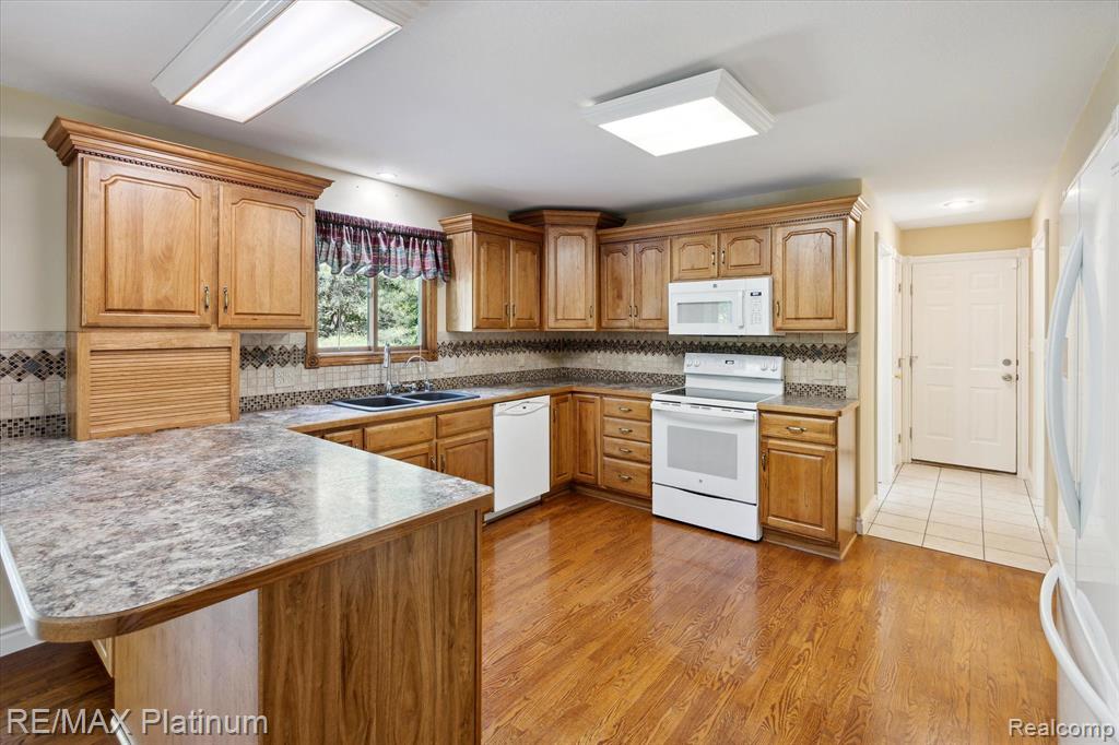 9425 NEFF Road, Clio, MI 48420 — Photo 12