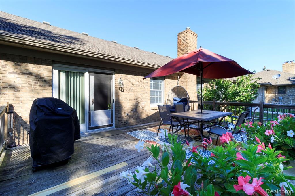 48200 Burton Drive, Shelby Twp, MI 48317 — Photo 29