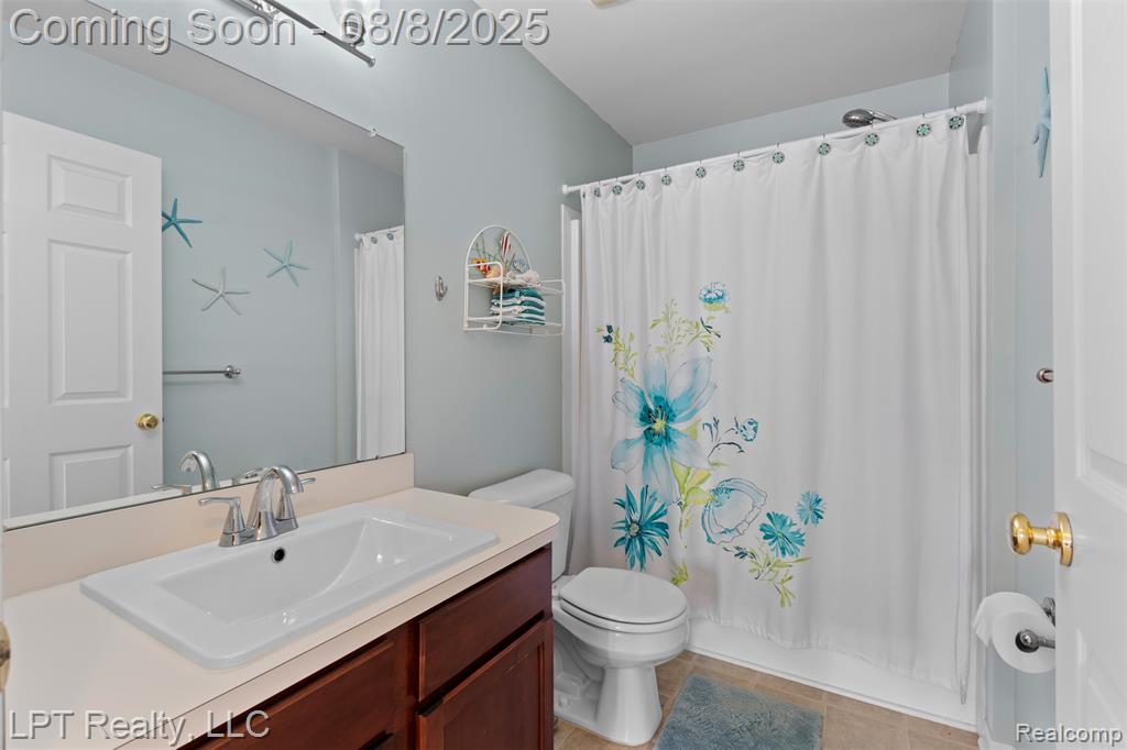 5341 Northwood Road, Grand Blanc, MI 48439 — Photo 13