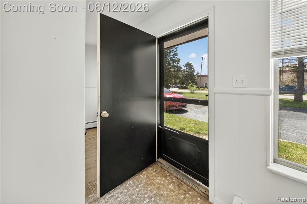 151 E McHattie Street, South Lyon, MI 48178 — Photo 3