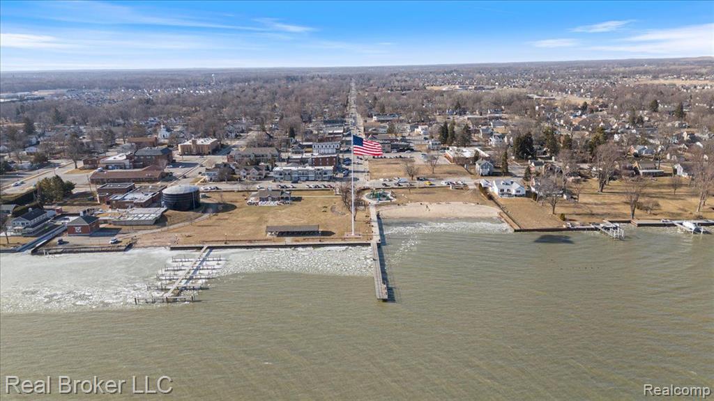 53983 STONYFORD Drive, New Baltimore, MI 48047 — Photo 16