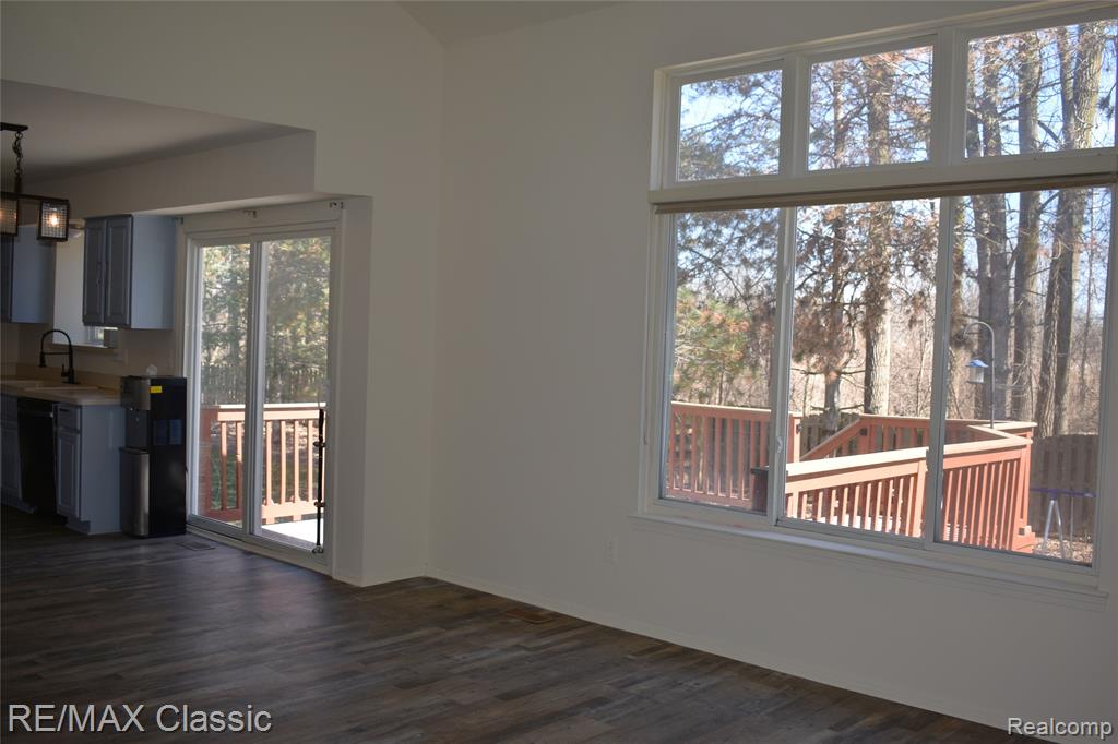 201 Columbia Drive, South Lyon, MI 48178 — Photo 21