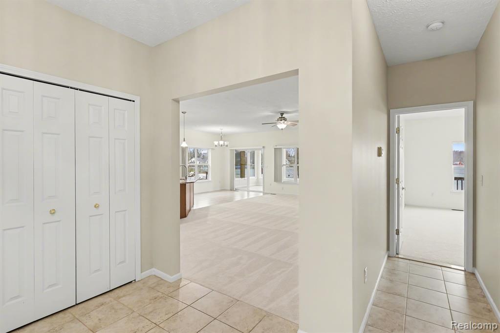 2853 Rubbins Road, Howell, MI 48843 — Photo 4
