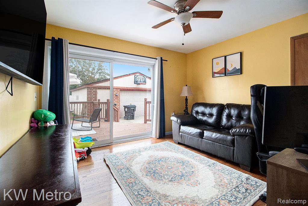 9168 Rockland, Redford, MI 48239 — Photo 19