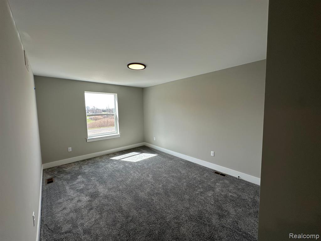 4602 ORVILLE Drive, Trenton, MI 48183 — Photo 34