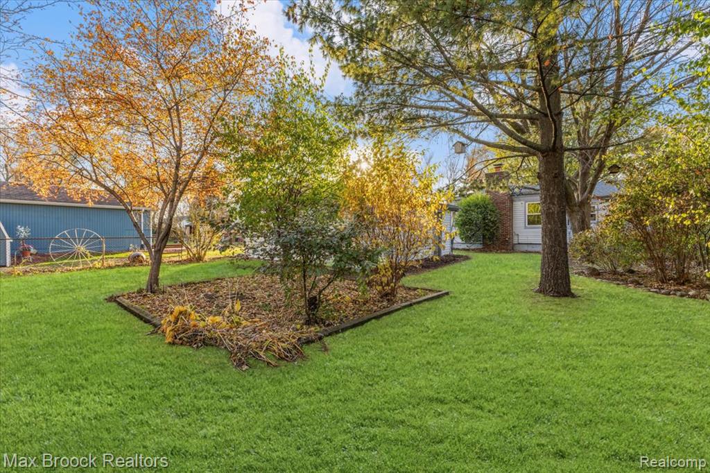 4514 Thorncroft Avenue, Royal Oak, MI 48073 — Photo 19