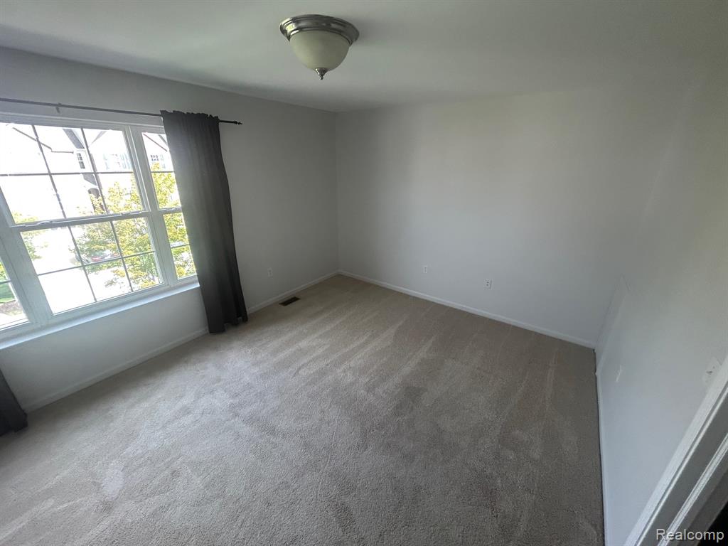 674 CHERRY ORCHARD Road, Canton, MI 48188 — Photo 20