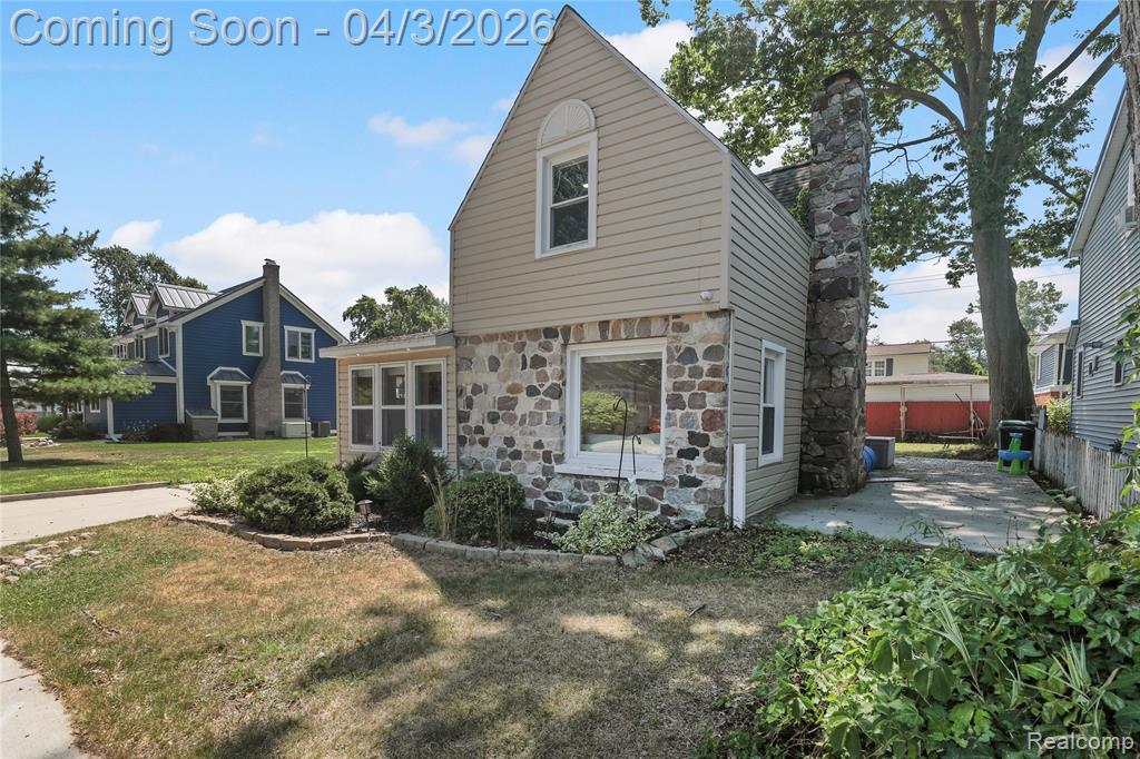 3051 Elmwood Drive, Fort Gratiot, MI 48059 — Photo 5