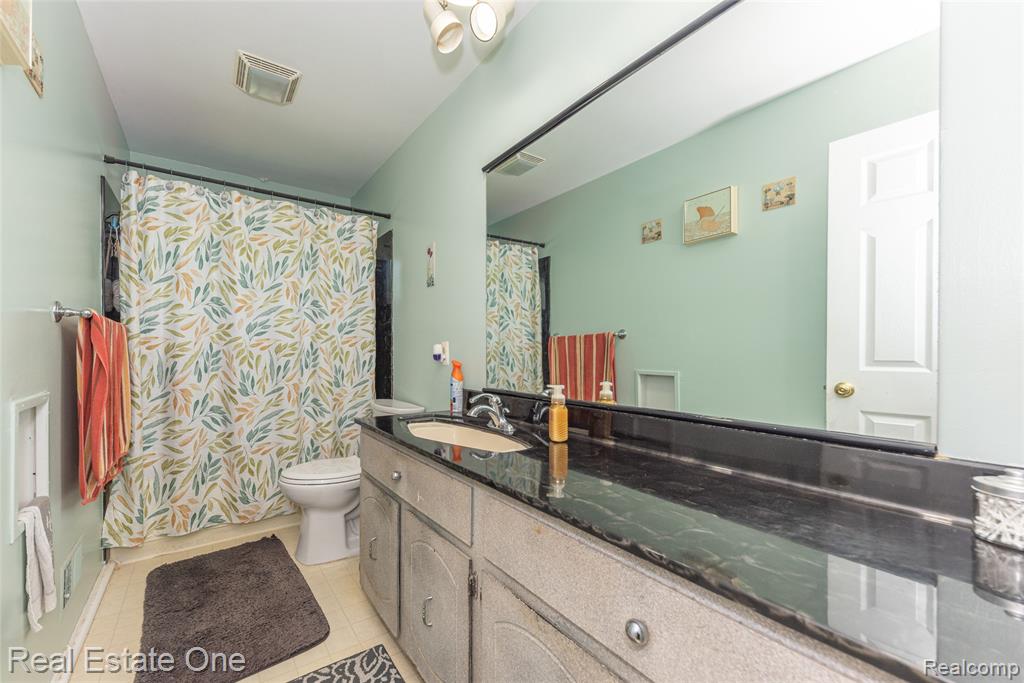 1380 N Sheldon Road, Canton, MI 48187 — Photo 18