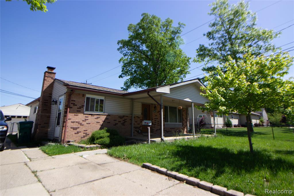 30422 Leroy Street, Romulus, MI 48174