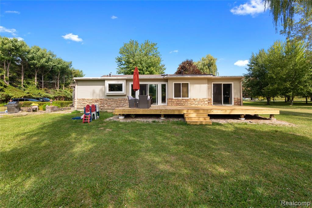8145 Lindsey Road, Casco, MI 48064 — Photo 46