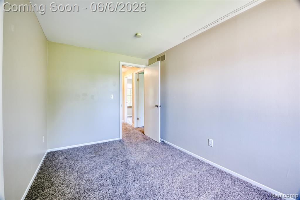 1787 Sheffield Drive, Ypsilanti, MI 48198 — Photo 23