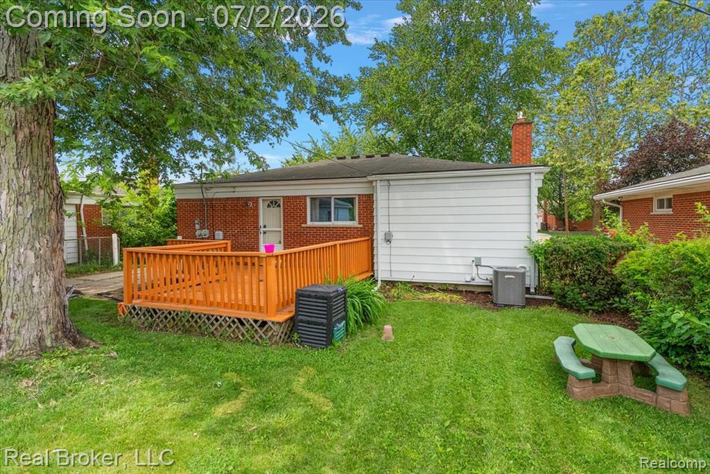 7624 Gary Avenue, Westland, MI — Photo 29