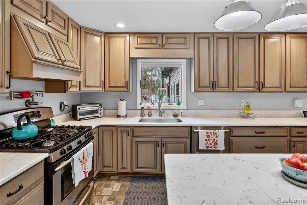 552 N McKinley Road, Flushing, MI 48433 — Photo 20