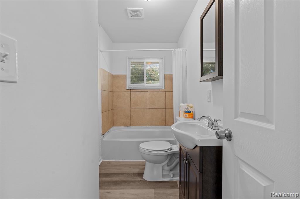 853 Melrose Street, Pontiac, MI 48340 — Photo 11