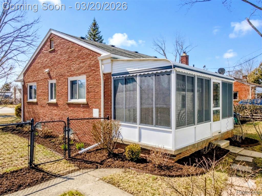17220 W 13 Mile Road, Beverly Hills, MI 48025 — Photo 33