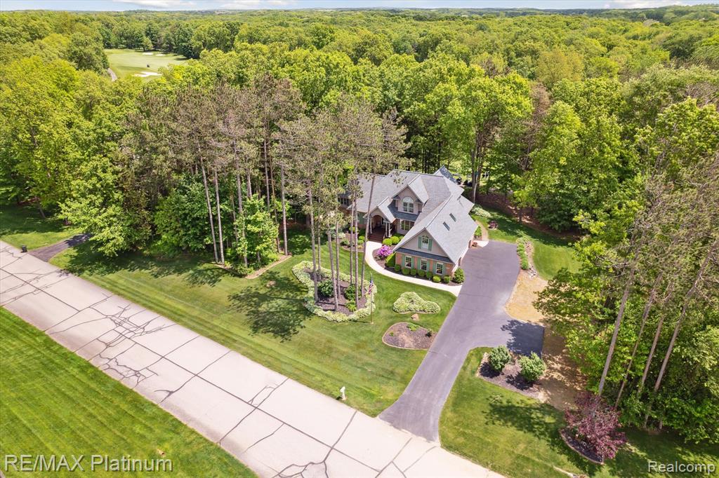 8257 Abalone Way, Pinckney, MI 48169 — Photo 58