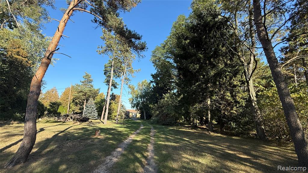 8340 Lakeshore Road, Burtchville, MI 48059 — Photo 30