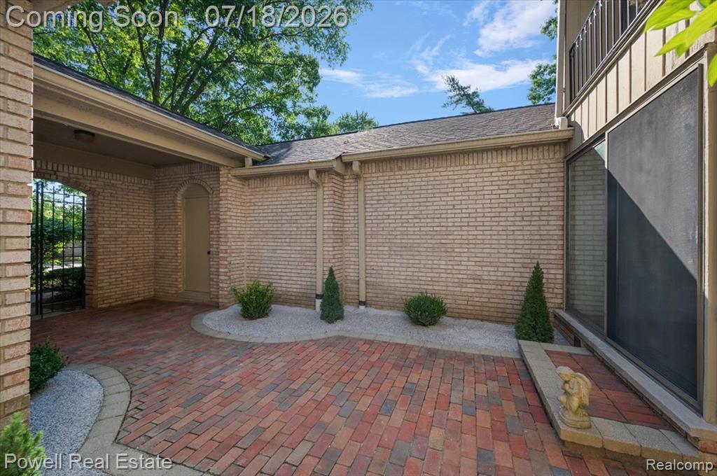 1106 Timberview Trail, Bloomfield Hills, MI 48304 — Photo 3