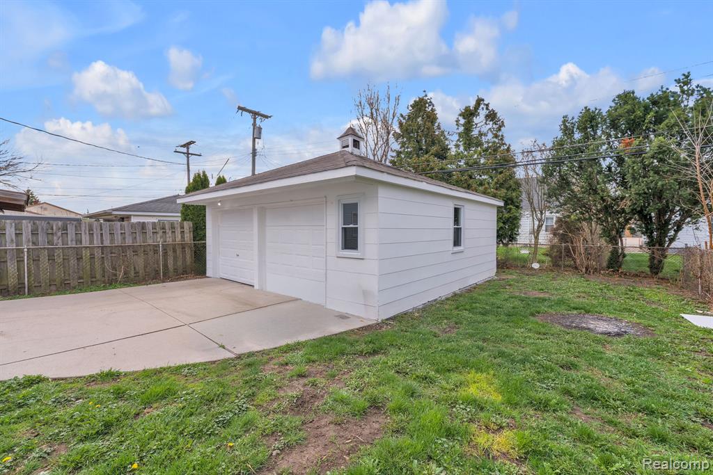 437 Mayflower Avenue, Lincoln Park, MI 48146 — Photo 34