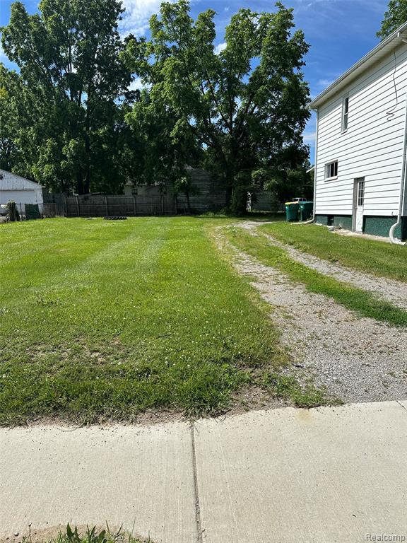 826 E Mount Morris Street, Mount Morris, MI 48458 — Photo 10
