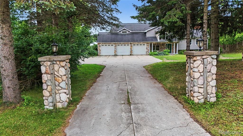 3556 E Dryden Road, Metamora, MI 48455 — Photo 2