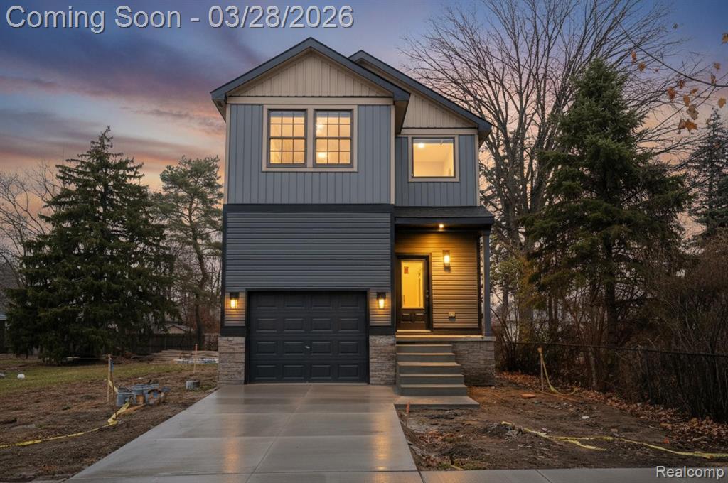 8475 Stout Avenue, Warren, MI 48093 — front exterior