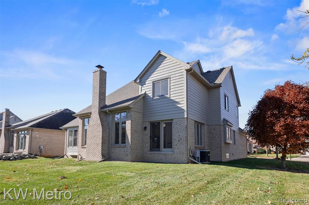 45914 Portsville Drive, Macomb, MI 48044 — Photo 37