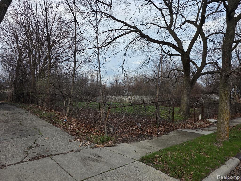 256-2 CEDARDALE Avenue, Pontiac, MI, 48341