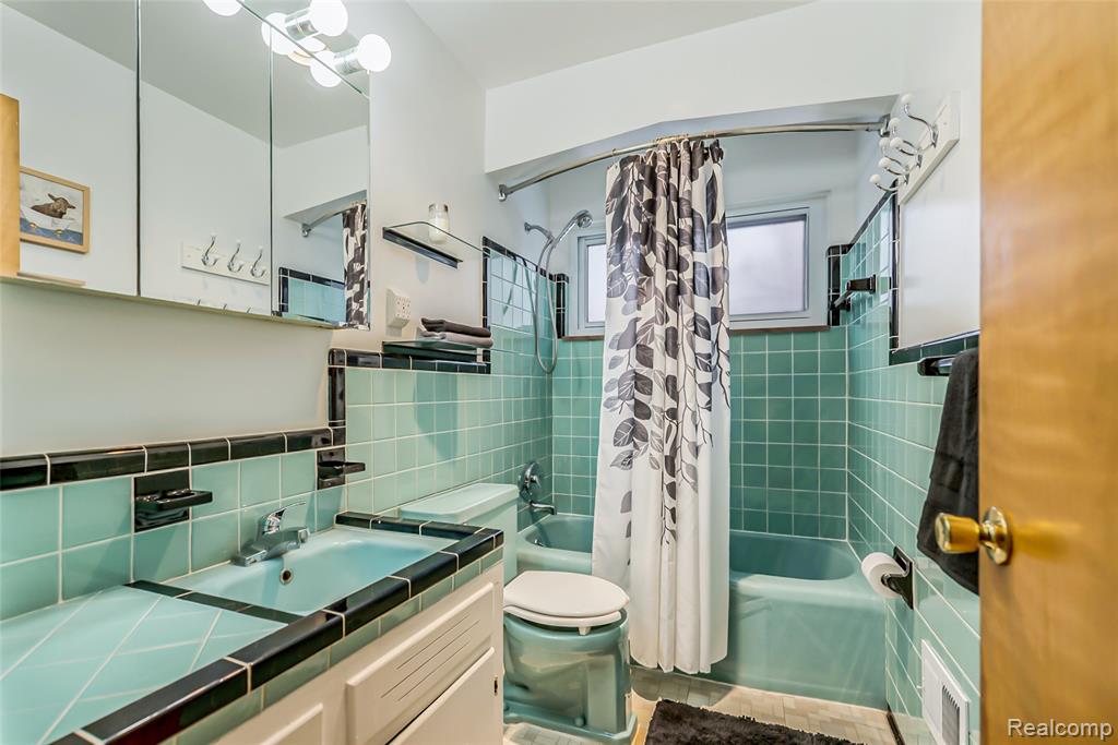 9330 San Jose, Redford, MI 48239 — Photo 14