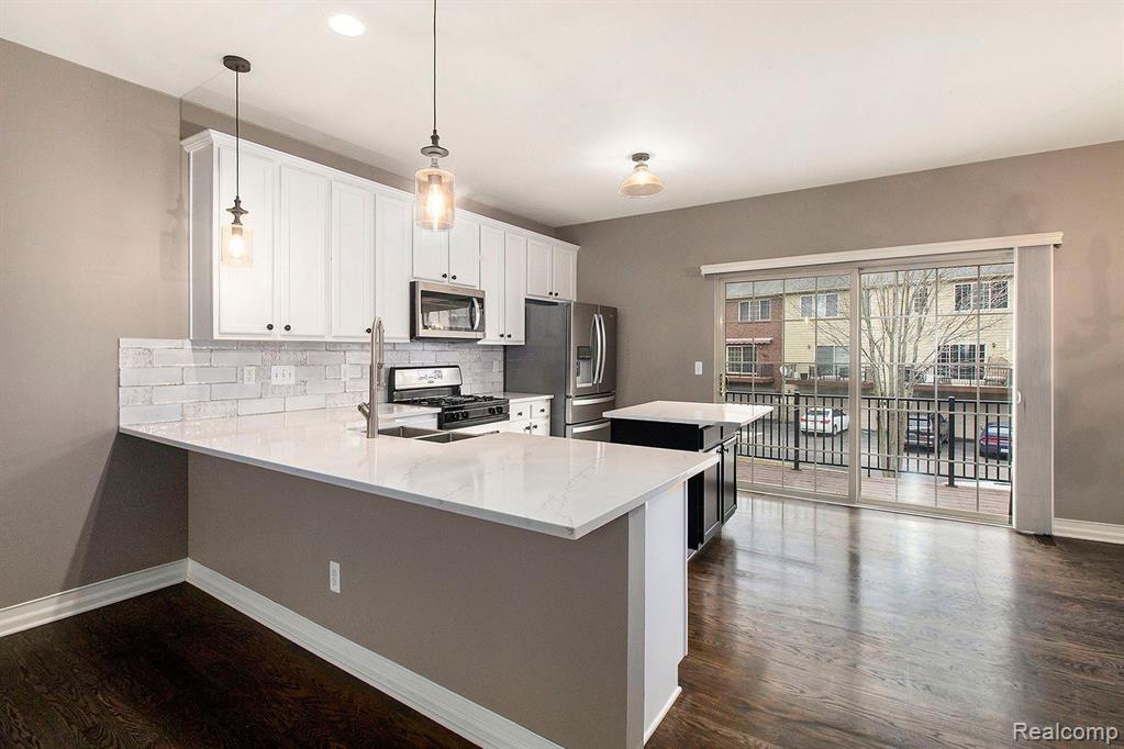 53142 CELTIC Drive, Shelby Twp, MI 48315 — Photo 7