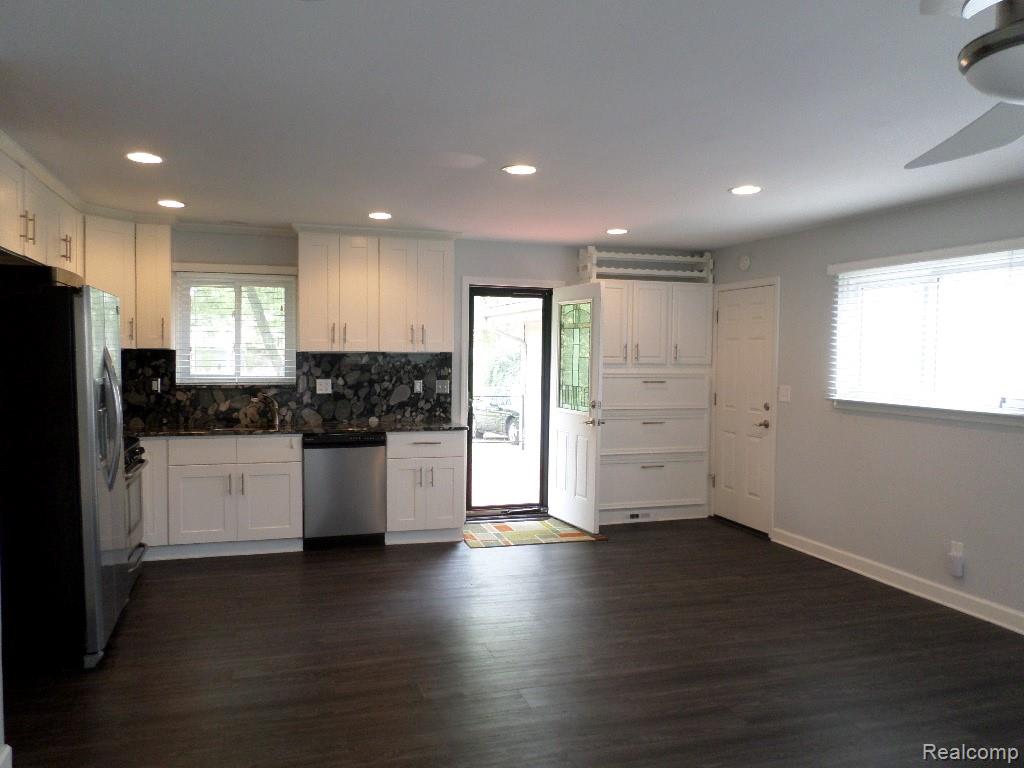 50763 Lenox Street, New Baltimore, MI 48047 — Photo 16