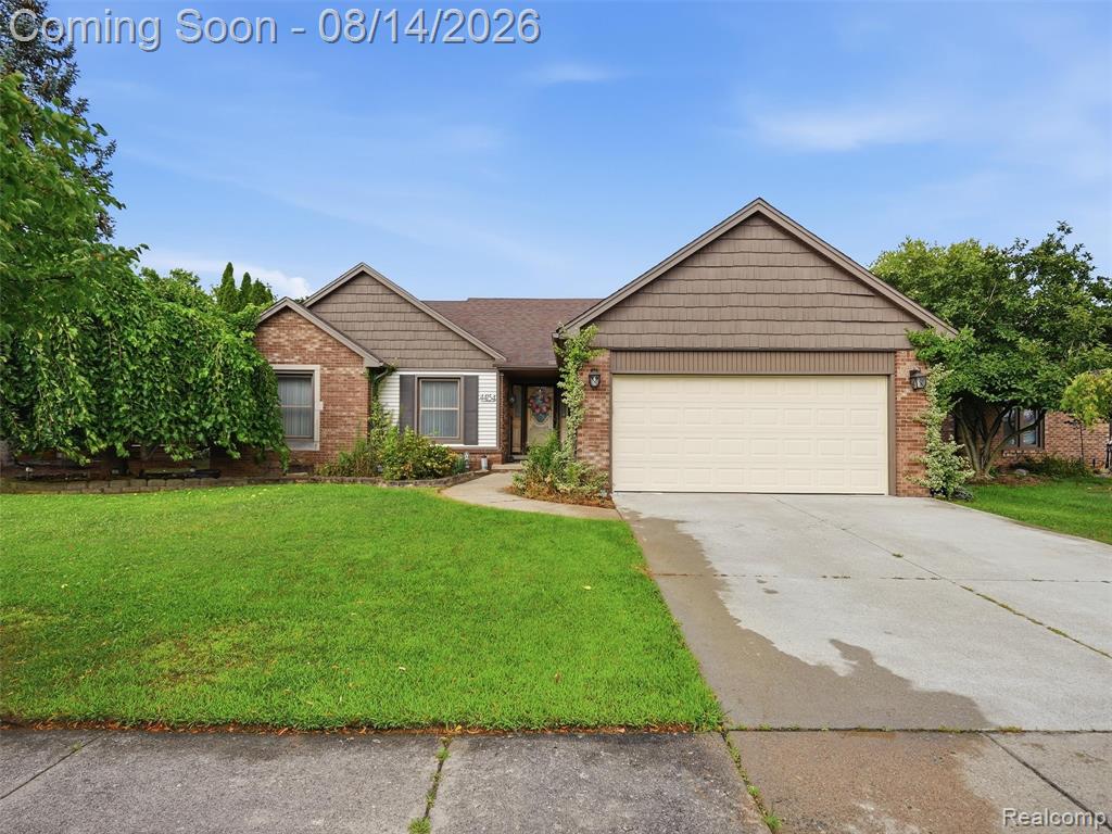 44154 Pentwater Drive, Clinton Twp, MI 48038