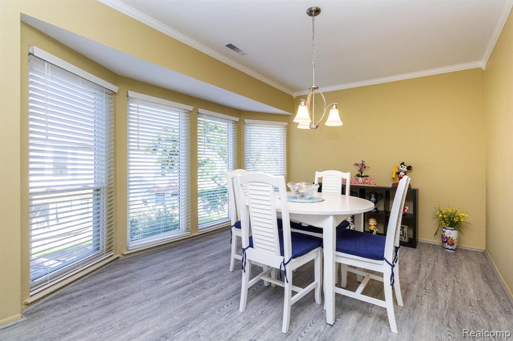 8095 Colony Drive, 23, Grosse Ile, MI 48138 — Photo 17