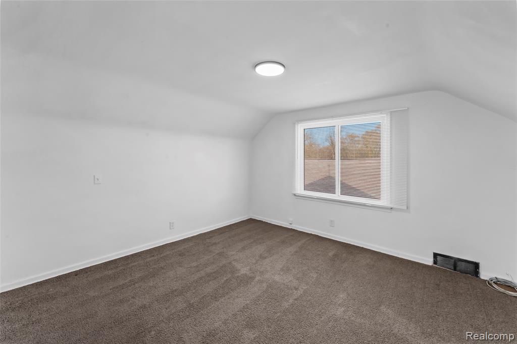 9099 STOUT Street, Detroit, MI 48228 — Photo 26