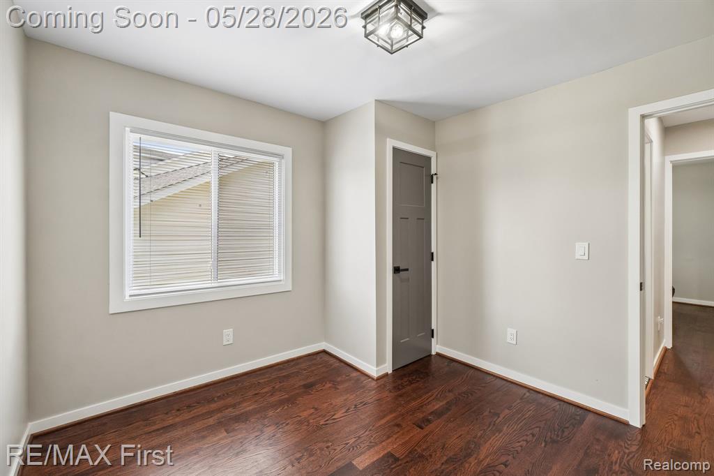 9403 Buckingham Street, White Lake, MI — Photo 12